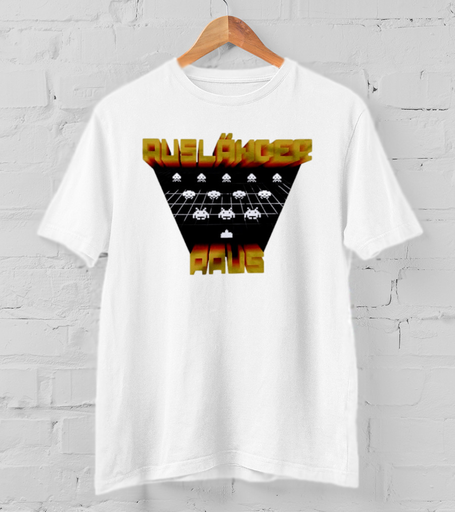 Ausländer Raus Retro Gaming T-Shirt