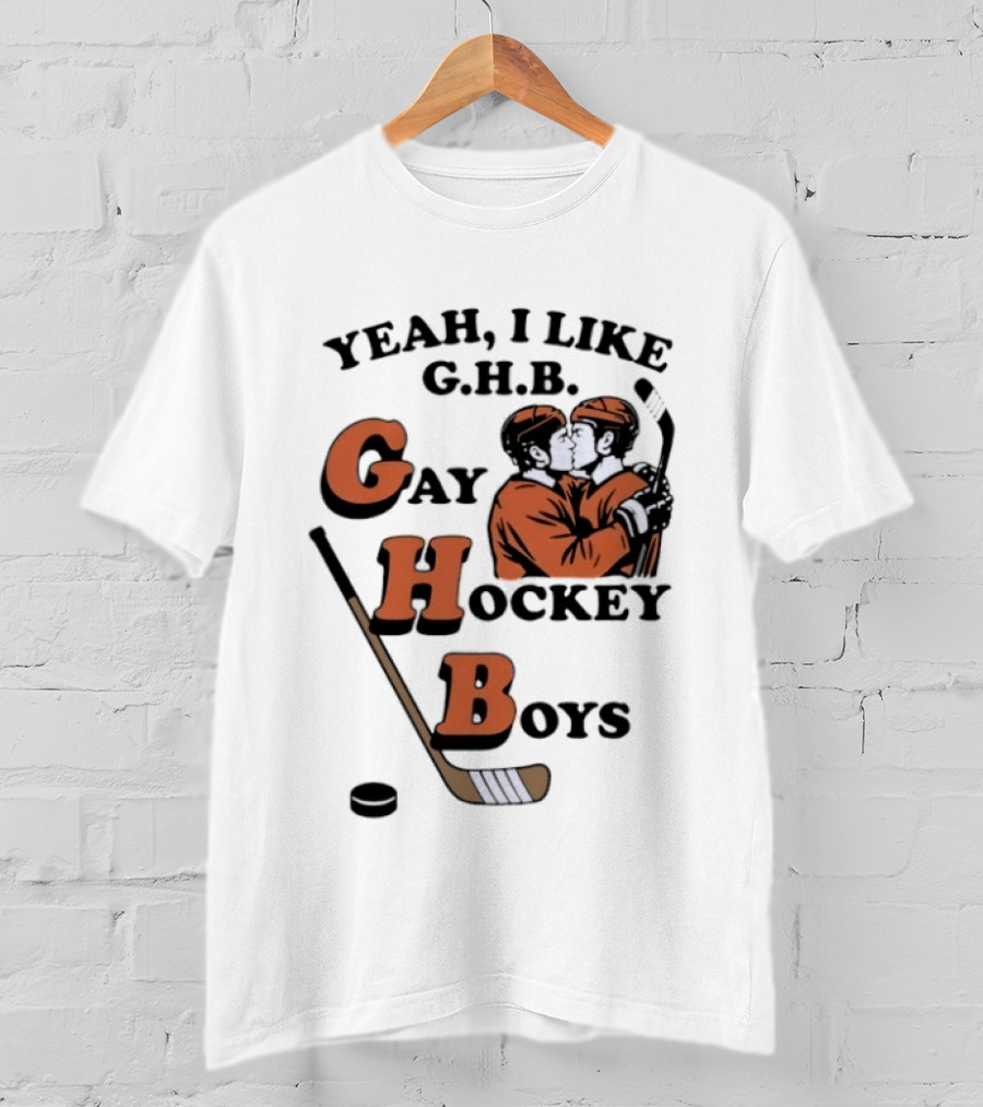 Yeah I Like GHB Gay Hockey Boys Kissing Icon With Stick And Puck T-Shirt