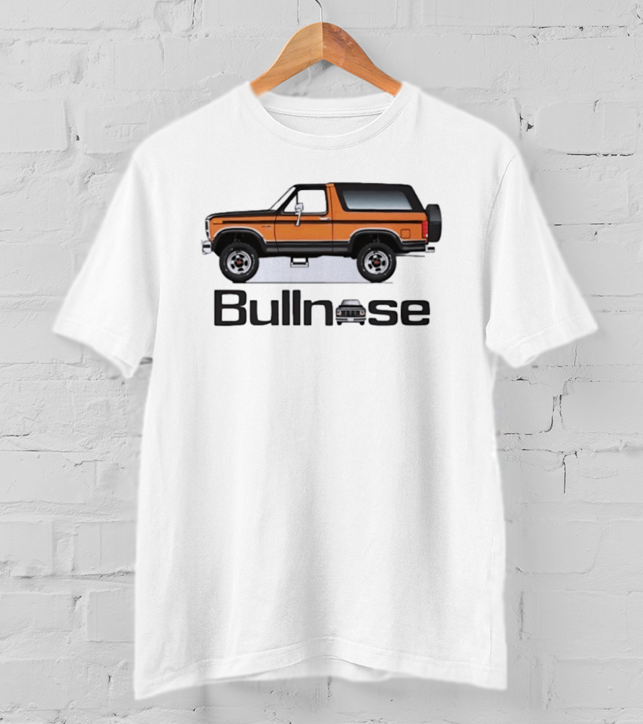 Ford Bronco Bullnose 1980 1986 Vintage Classic Truck T-Shirt