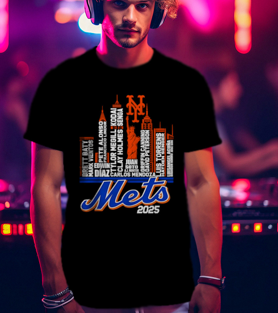 New York Mets Players City Skyline 2025 T-Shirt