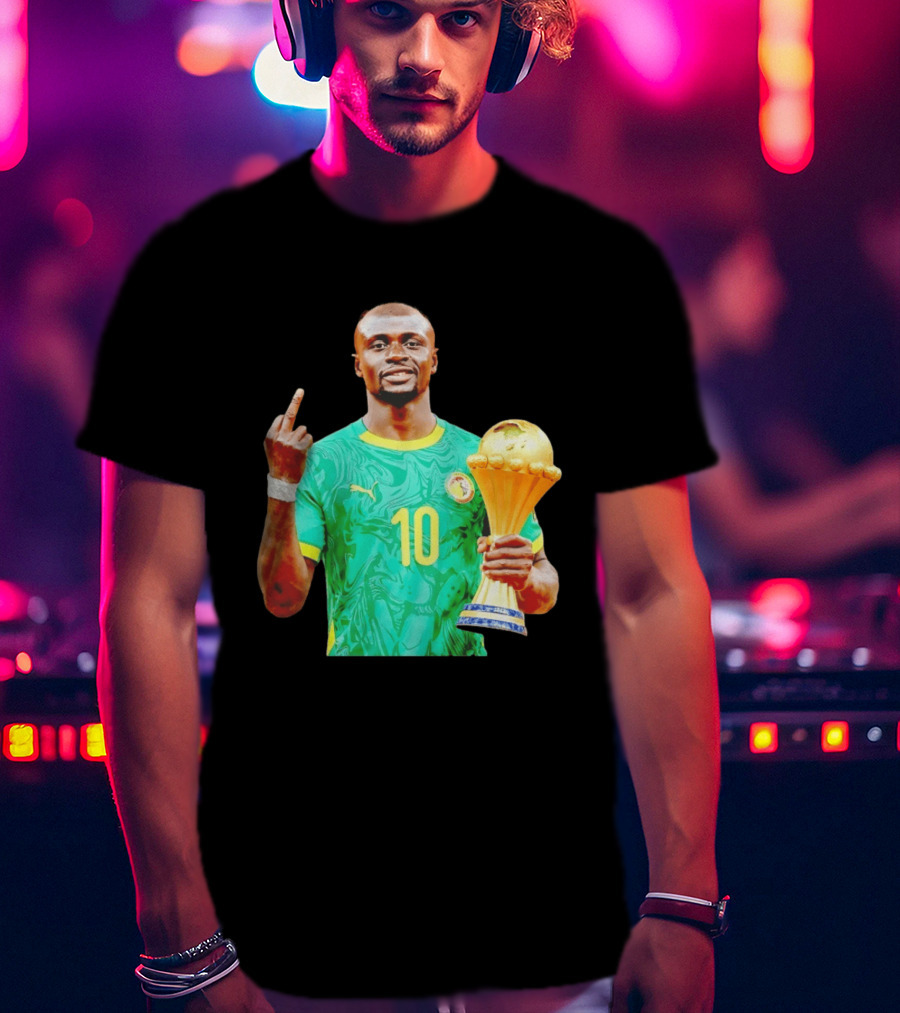 Sadio Mane Number 10 Senegal Jersey Holding Trophy Middle Finger T-Shirt