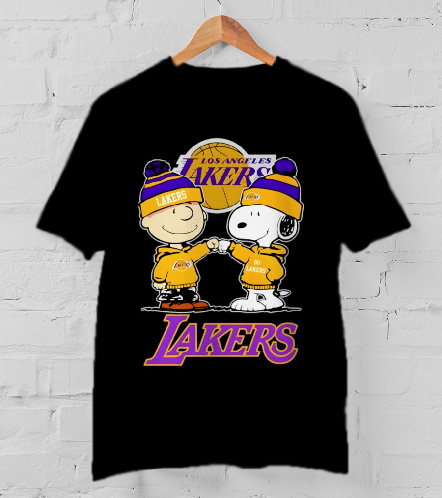 Charlie Brown Snoopy Fist Bump Los Angeles Lakers Basketball Fan Gear T-Shirt