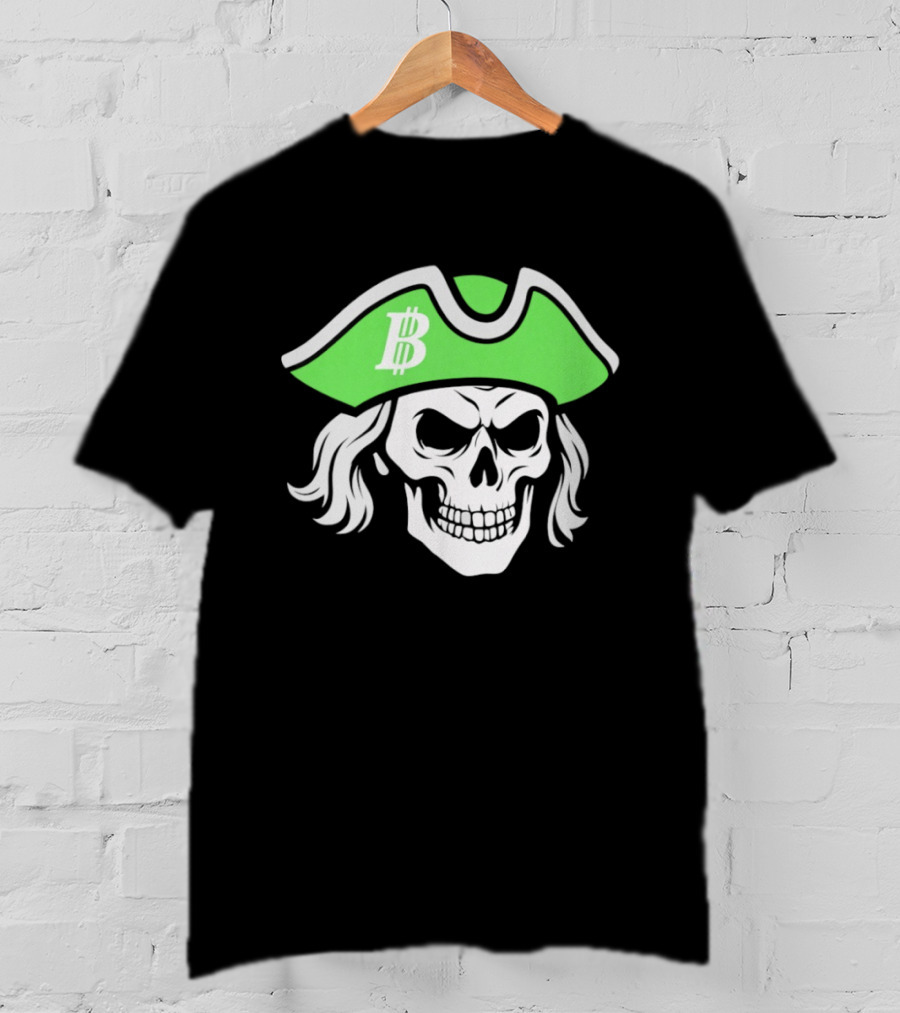 Pennsylvania Benjamins Skull With Pirate Hat Featuring Bitcoin T-Shirt
