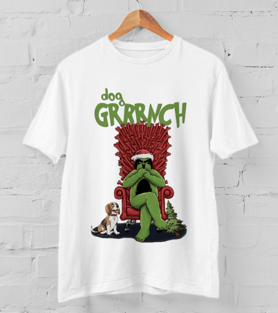 Dog GRRRINCH Christmas Throne Santa Hat Beagle T-Shirt