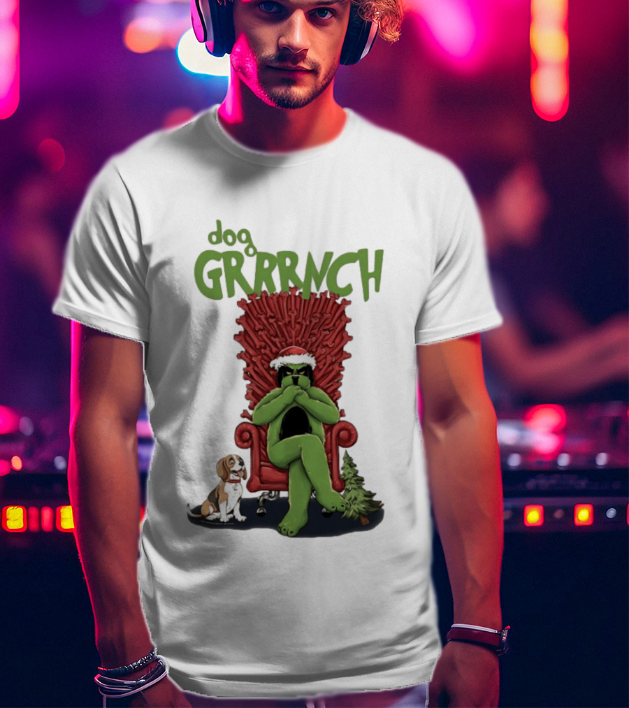 Dog GRRRINCH Christmas Throne Santa Hat Beagle T-Shirt