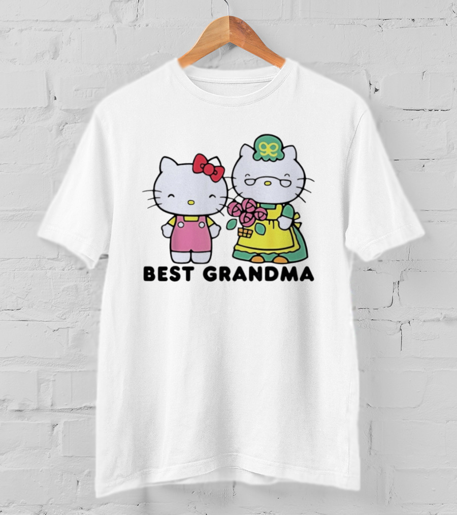 Hello Kitty Best Grandma With Flowers T-Shirt