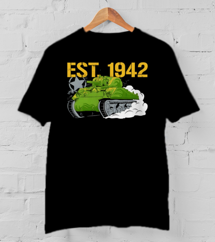 WW2 Sherman Tank EST 1942 World War II Historical Vehicle T-Shirt