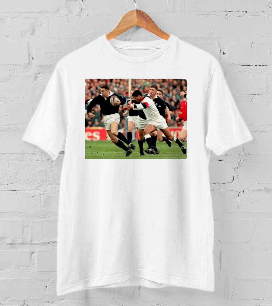 Scott Hastings Iconic Scotland Rugby Moment With Brother Gavin Against England T-Shirt