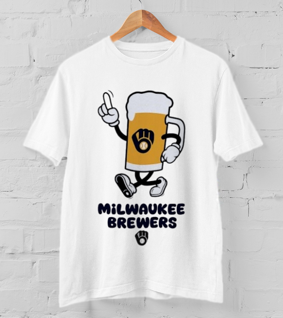 Milwaukee Brewers Beer Mascot Running Cartoon T-Shirt