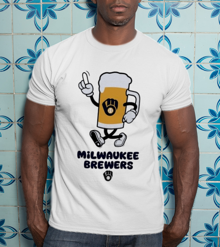 Milwaukee Brewers Beer Mascot Running Cartoon T-Shirt