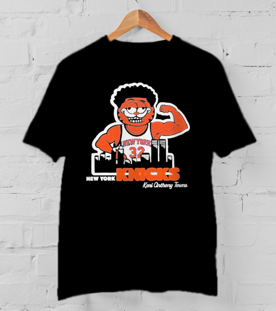 New York Knicks Karl Onthony Towns Cat Basketball Skyline 32 T-Shirt