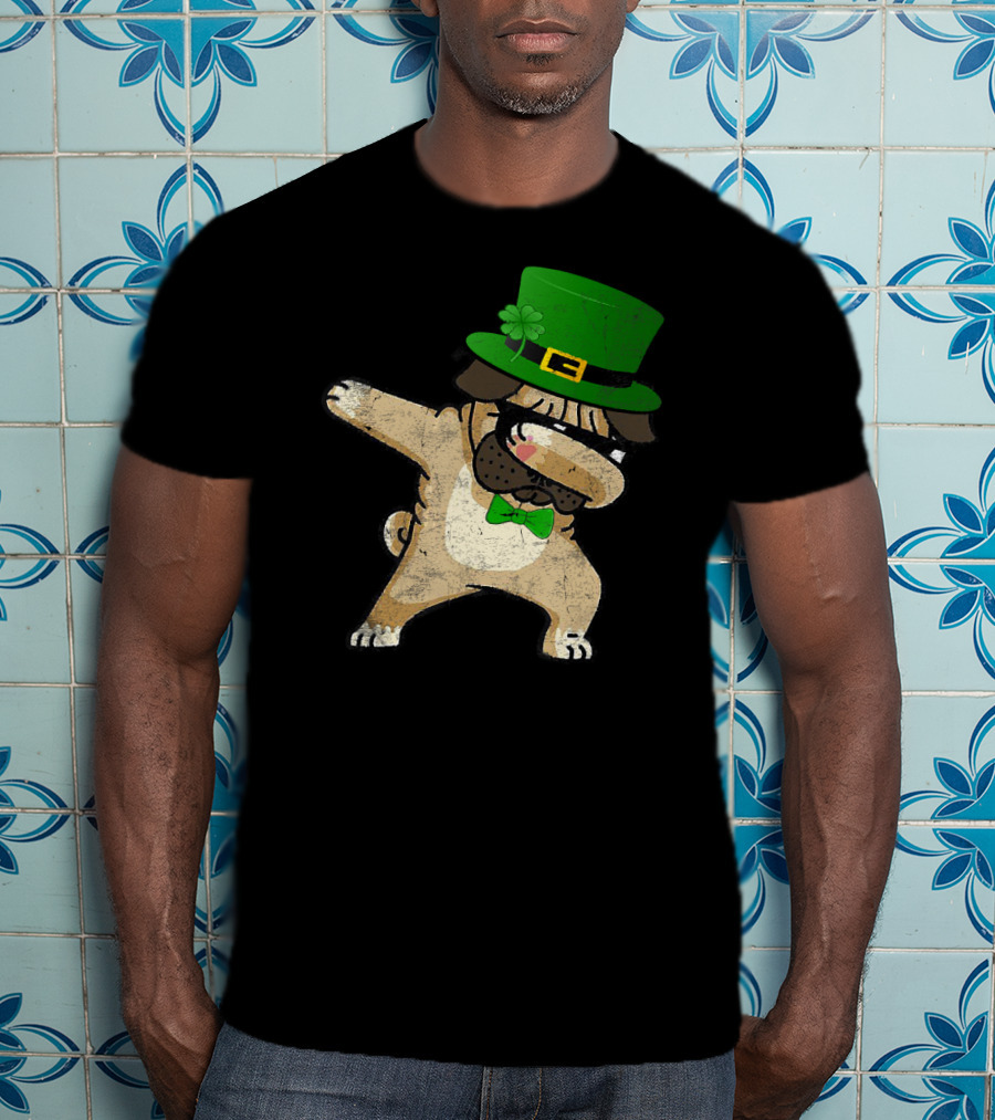 Dabbing Pug With Green Hat For St. Patrick's Day T-Shirt