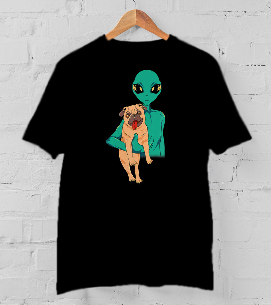 Funny Pug Alien Trippy Dog With Green Extraterrestrial T-Shirt