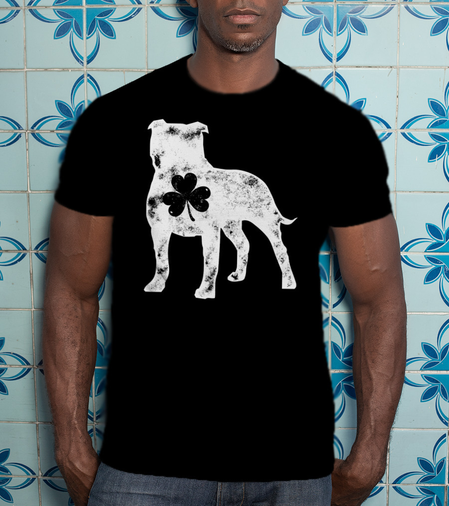 Pit Bull Shamrock St Patricks Day Dog Lover Men T-Shirt