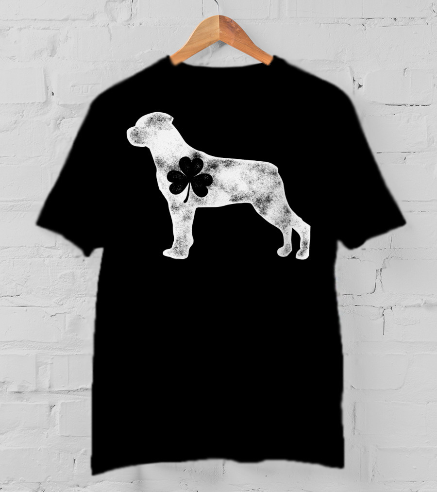 Rottweiler Shamrock St Patricks Day Dog Lover Men T-Shirt