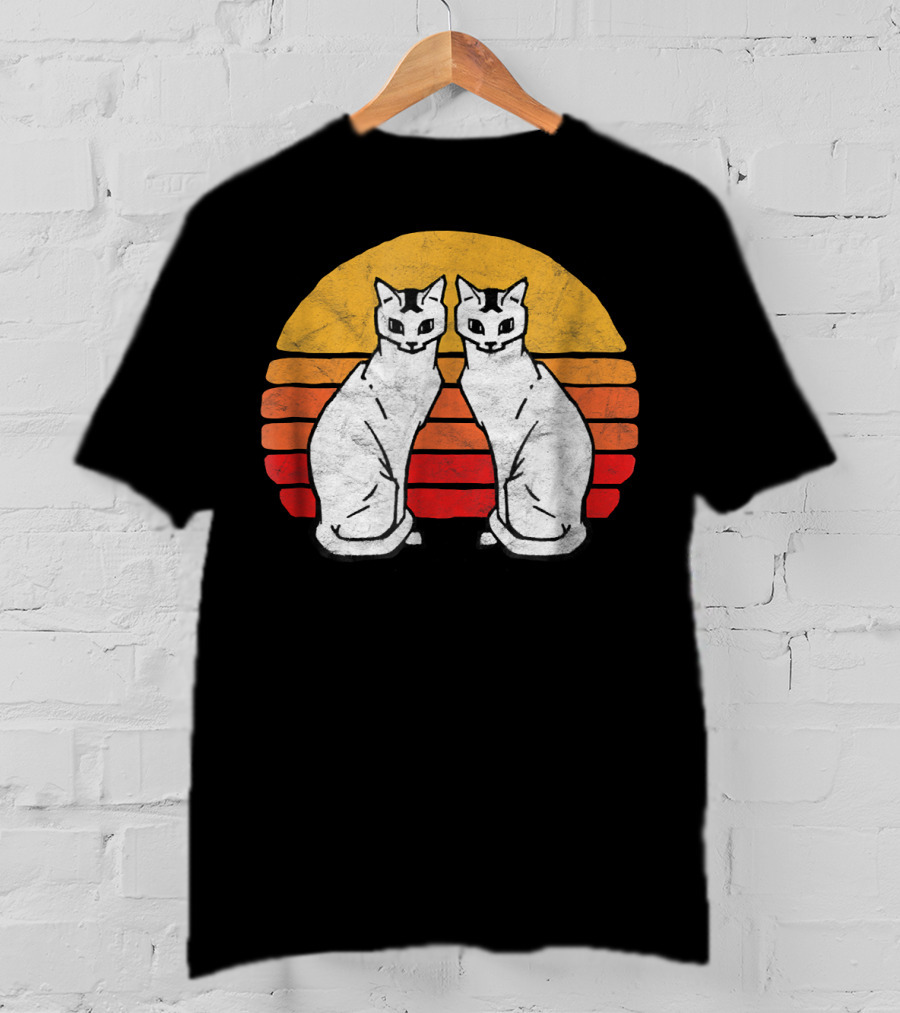 Vintage Eighties Style Twin Siamese Cats With Retro Sunset Stripes T-Shirt