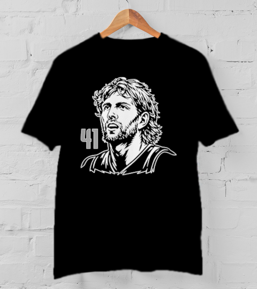 Dirk Nowitzki 41 Basketball Legend Sketch T-Shirt
