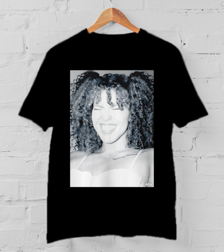 AEW Willow Nightingale Smile Black And White T-Shirt