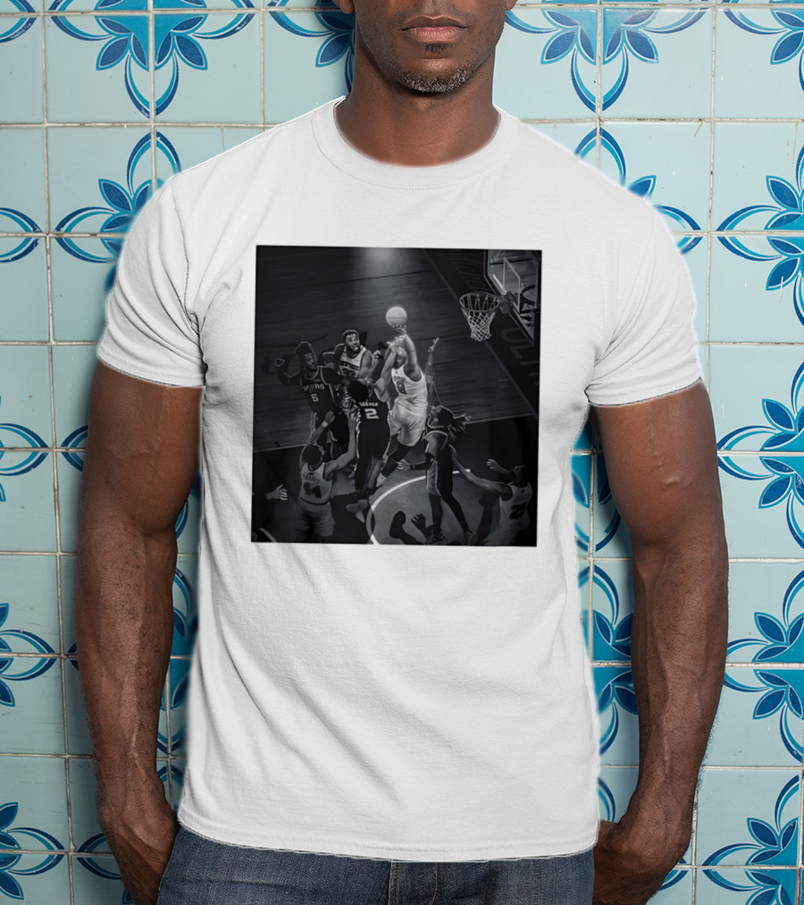 Jalen Brunson Karl Anthony Towns New York Knicks Vs San Antonio Spurs NBA Basketball Action T-Shirt