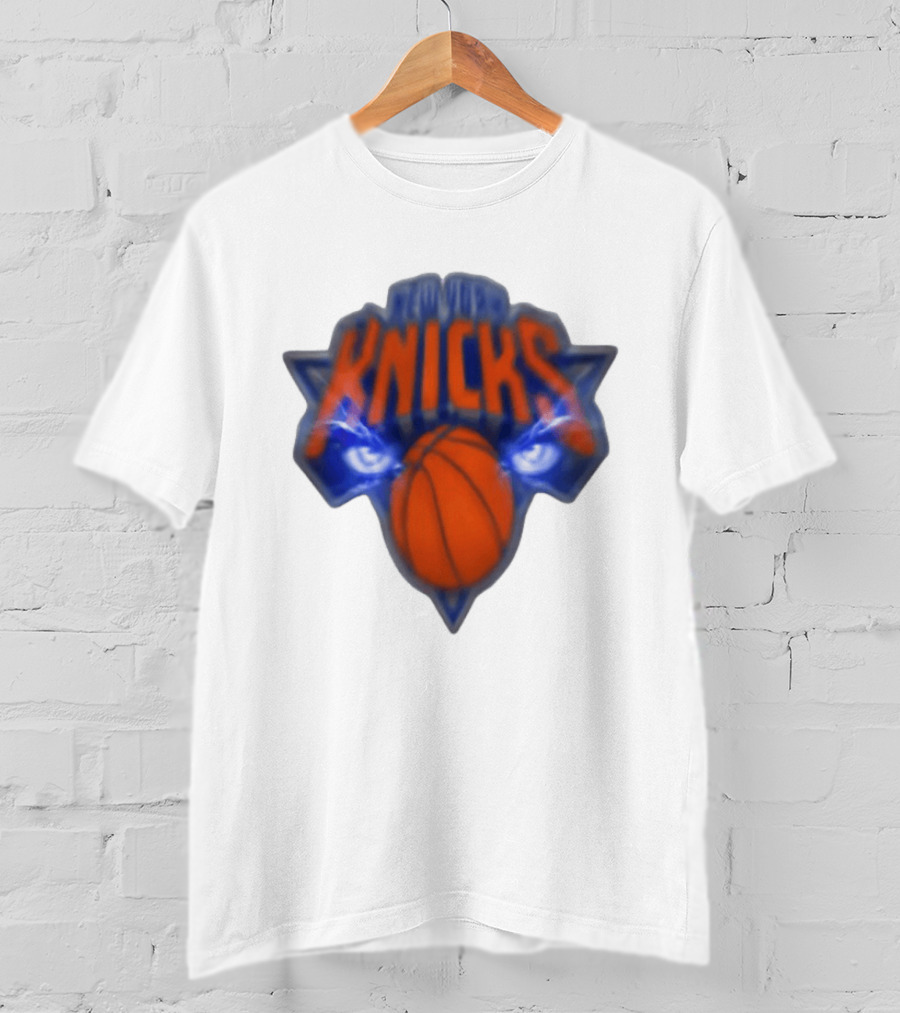 Blurry New York Knicks Basketball With Eye Motif T-Shirt