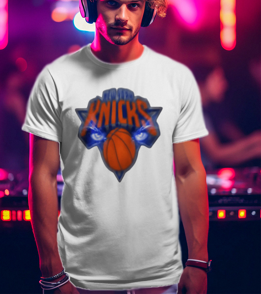 Blurry New York Knicks Basketball With Eye Motif T-Shirt