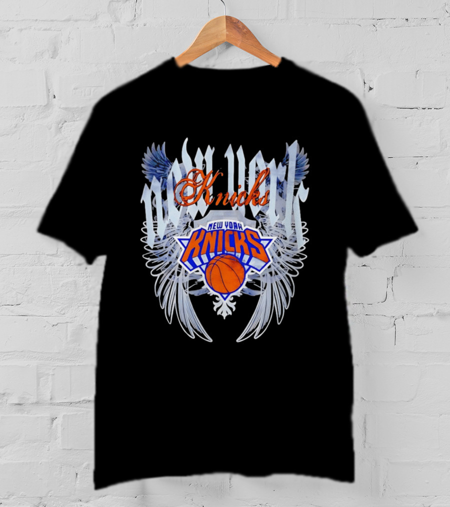 New York Knicks Wings Shield Basketball T-Shirt