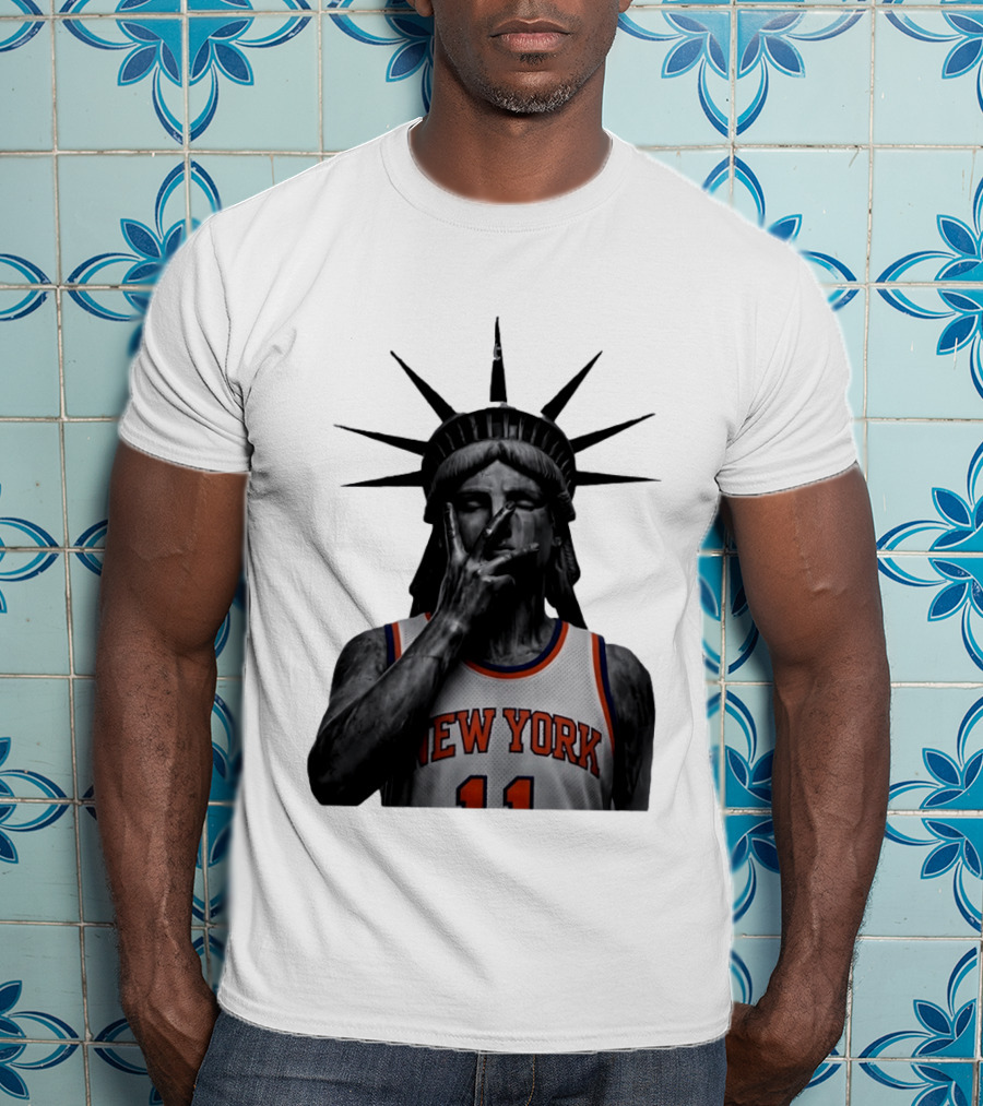New York Knicks Jalen Brunson Statue Of Liberty Basketball Legend The Wait Is Over T-Shirt