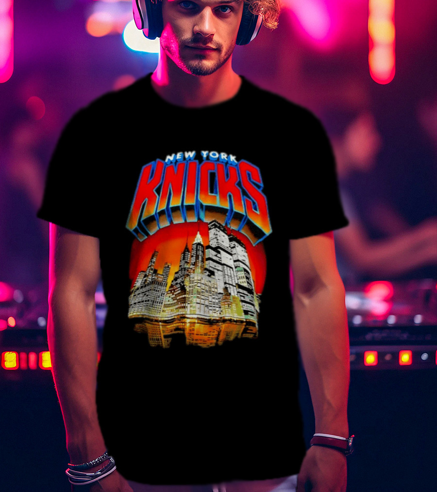 New York Knicks City Skyline Nightscape T-Shirt