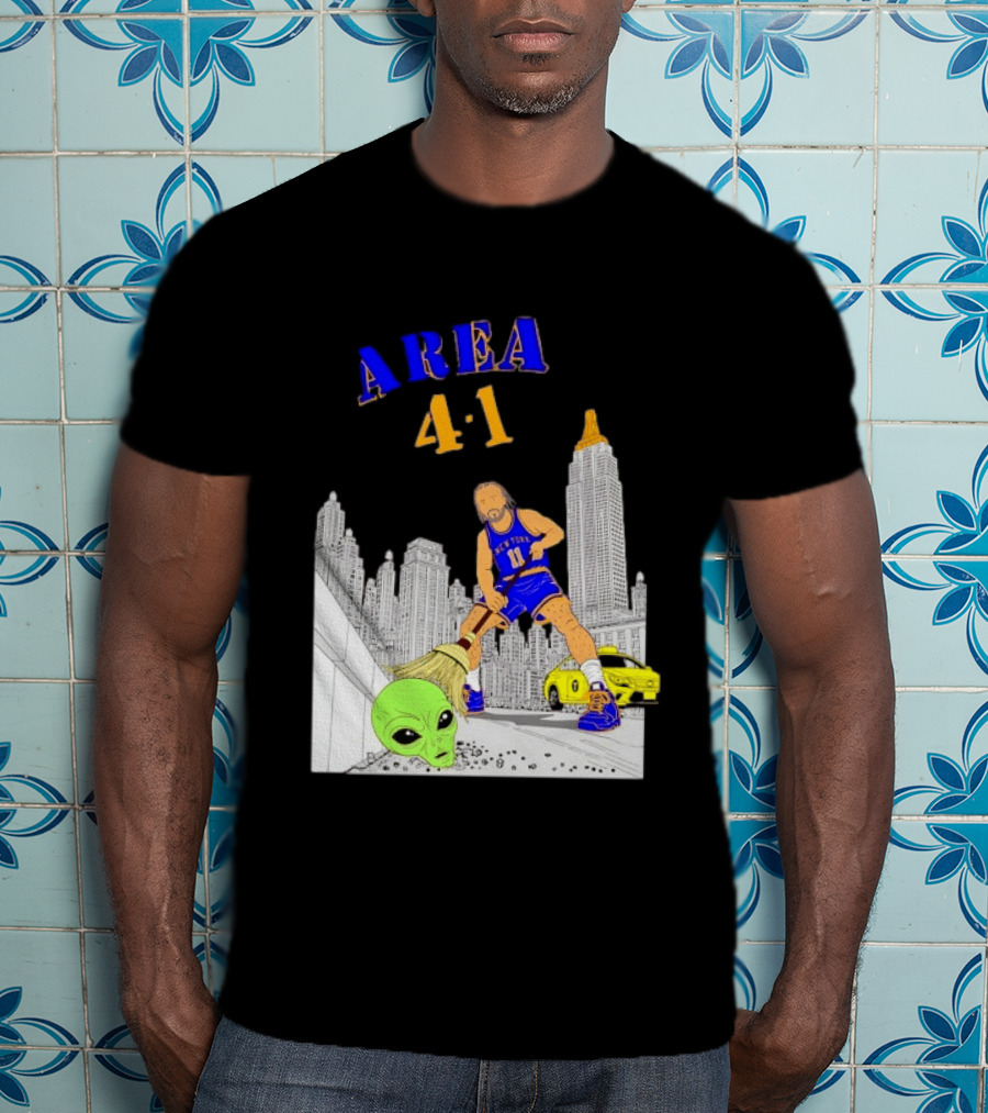 AREA 4 1 Jalen Brunson New York Knicks Vs Alien San Antonio Spurs T-Shirt