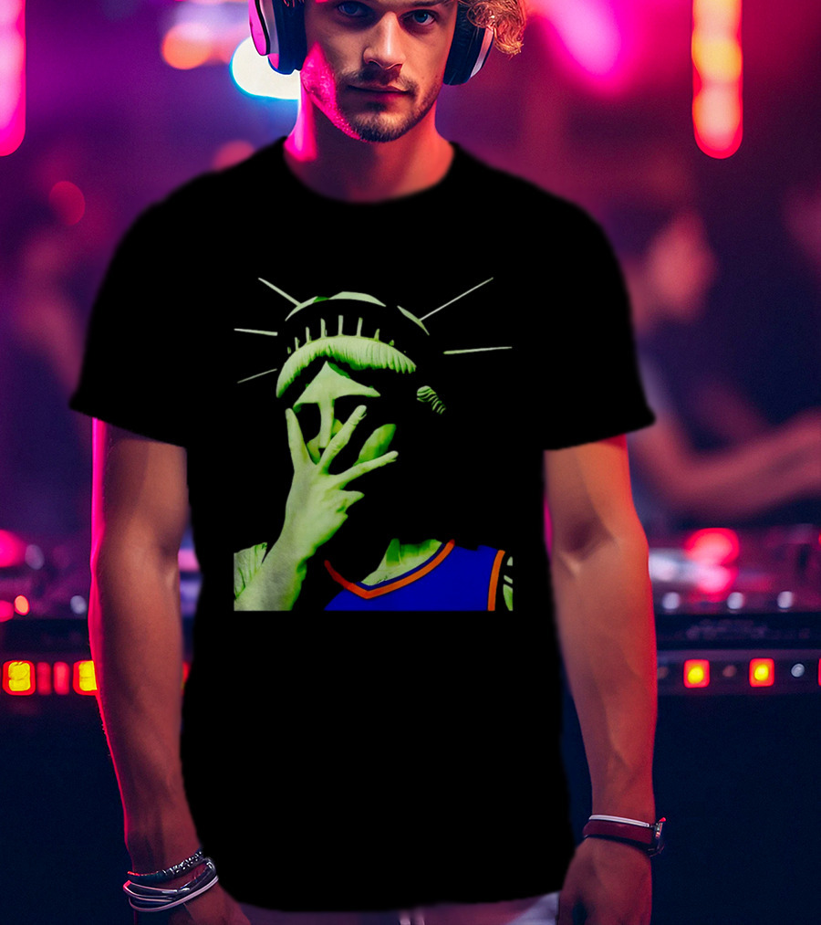Statue Of Liberty New York Knicks Jersey Facepalm T-Shirt