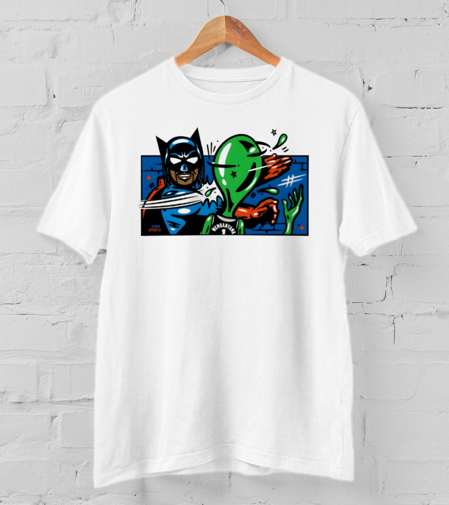 Batman Slapping Alien Knicks Beat Spurs NBA Final 2026 Soda Sports T-Shirt