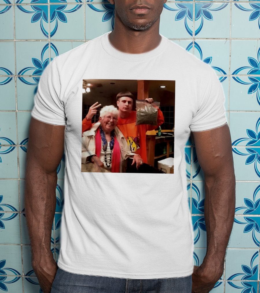 Oliver Tree Weed Grandma Memorial RIP Oliver Tree T-Shirt