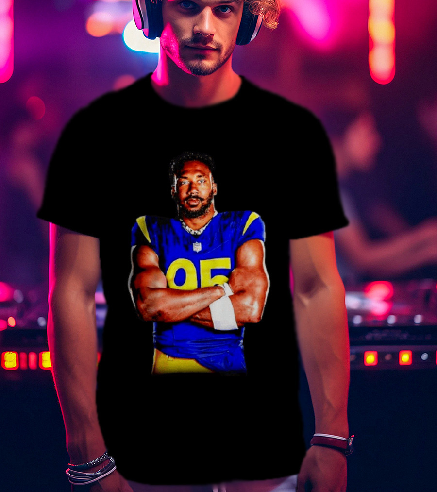 Myles Garrett 95 Los Angeles Rams Football Sports Fan T-Shirt