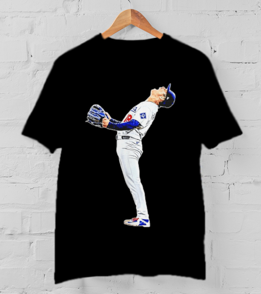 Yamamoto Yoshinobu Los Angeles Dodgers Baseball Player Celebration Pose T-Shirt