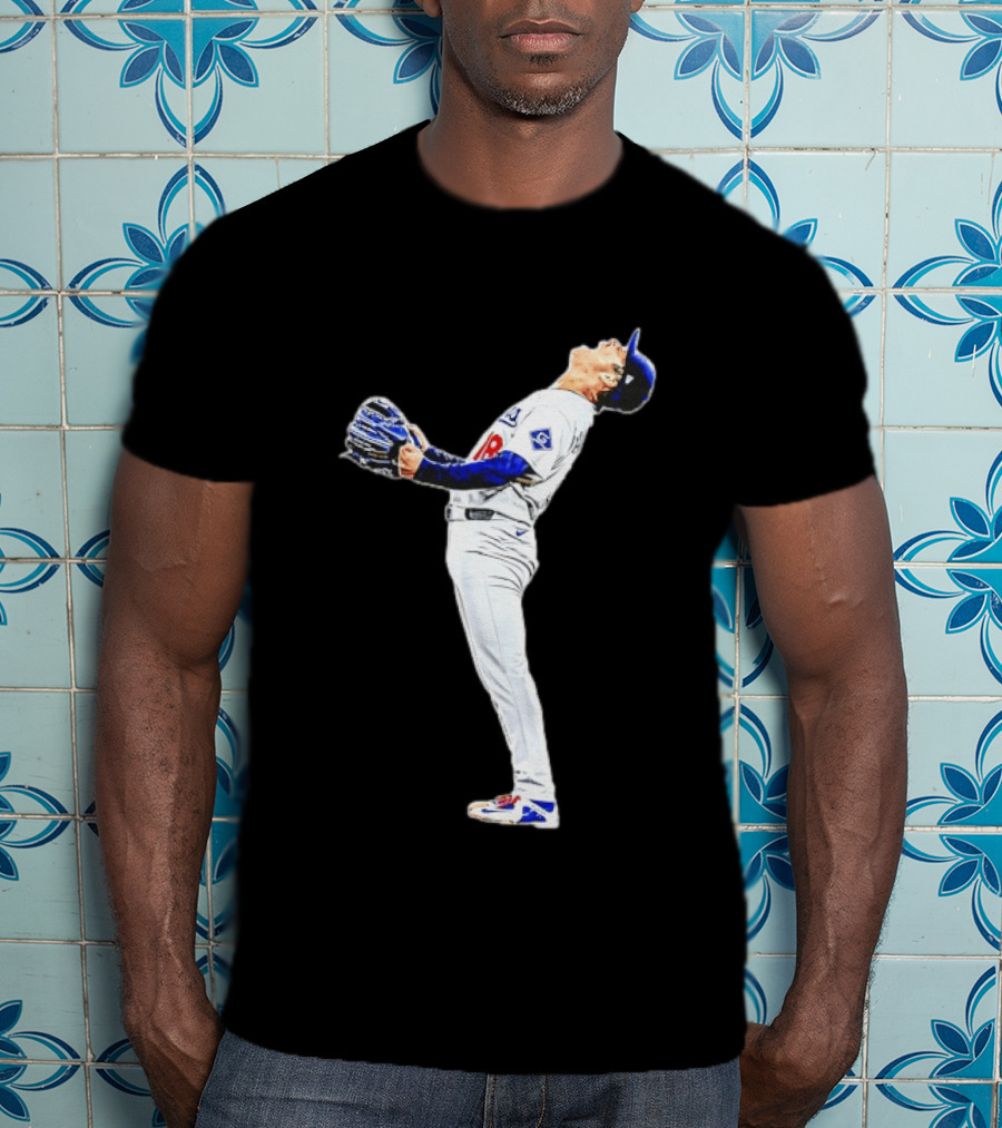 Yamamoto Yoshinobu Los Angeles Dodgers Baseball Player Celebration Pose T-Shirt