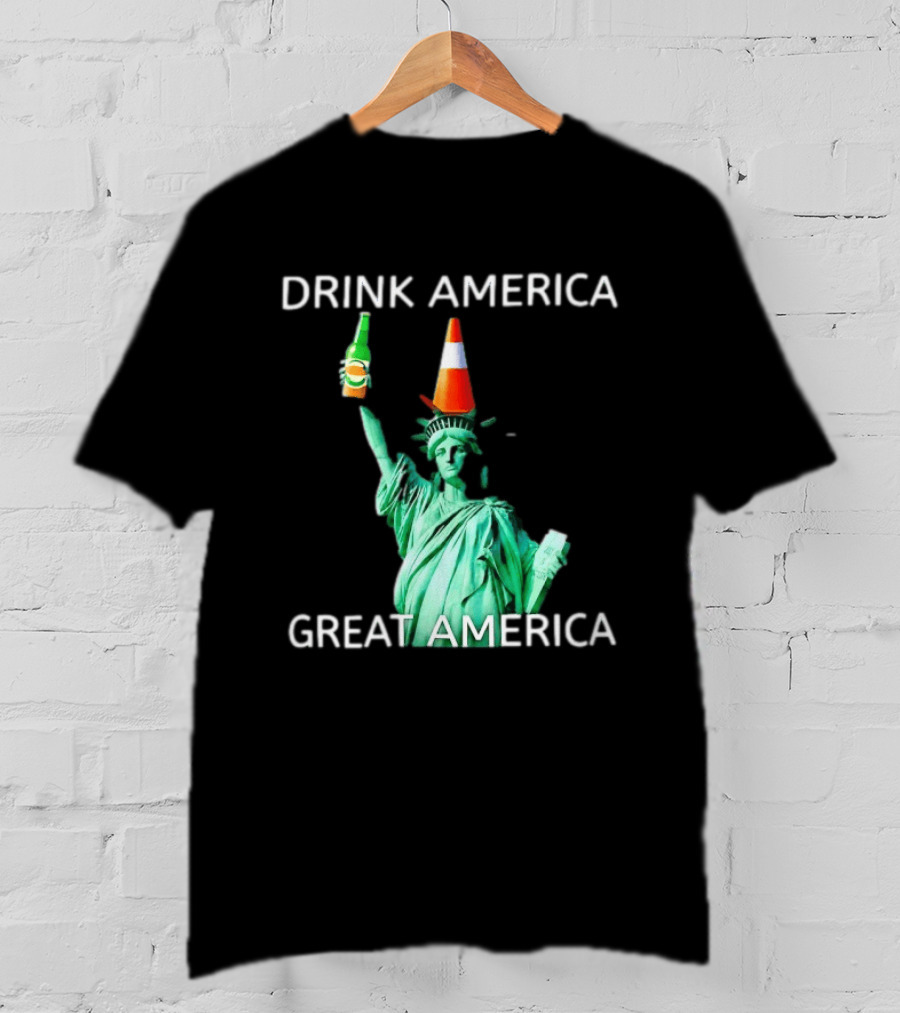 Statue Of Liberty Drink America Great America Traffic Cone Beer Bottle T-Shirt