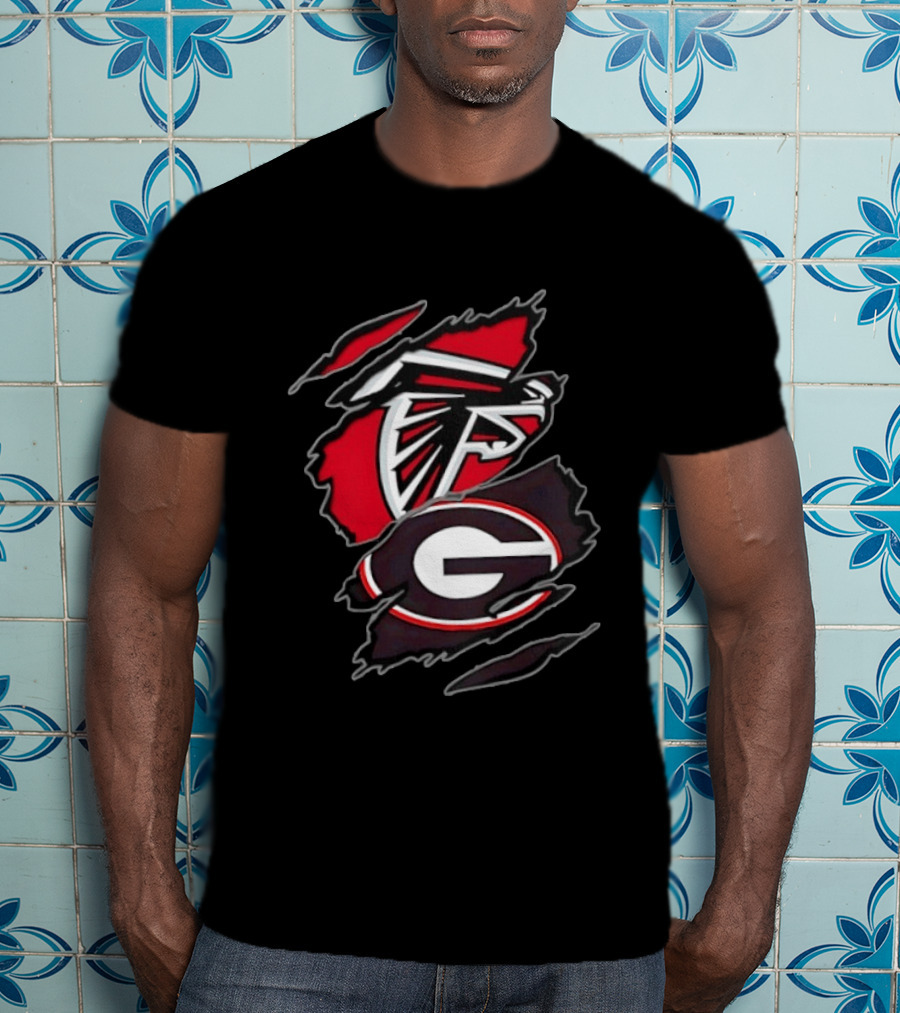 Atlanta Falcons Georgia Bulldogs Two Teams One Heart Scratch T-Shirt