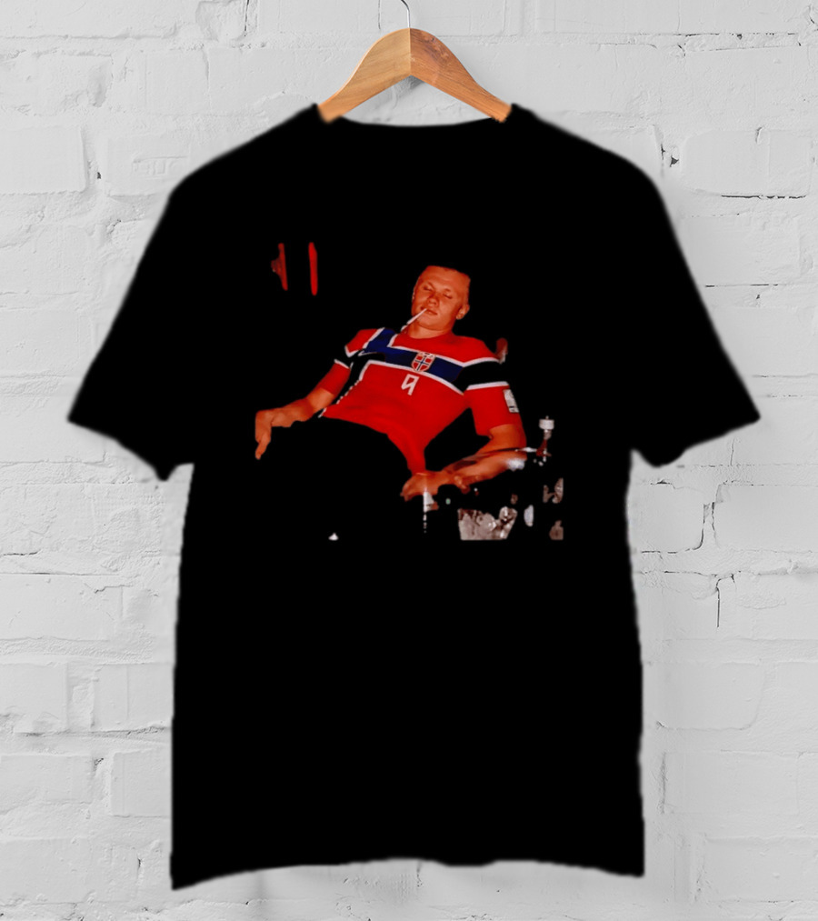 Erling Haaland Norway National Team Norwegian Nights Smoking Footballer T-Shirt
