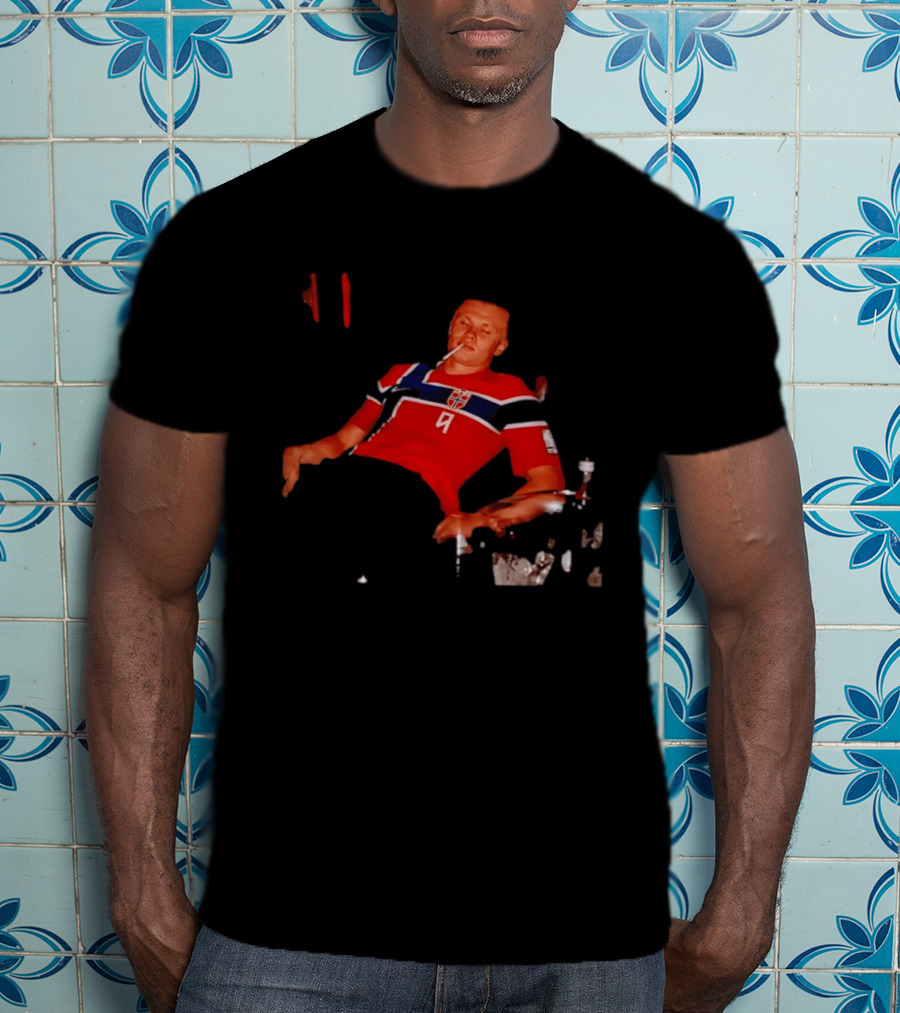 Erling Haaland Norway National Team Norwegian Nights Smoking Footballer T-Shirt