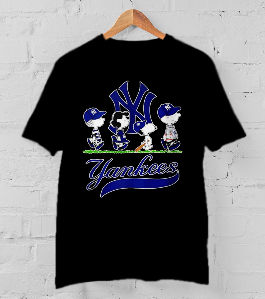 New York Yankees Peanuts Characters Abbey Road Snoopy T-Shirt