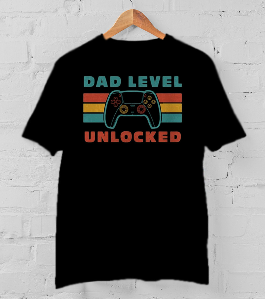 Dad Level Unlocked Father's Day Game Controller Retro Gamer T-Shirt