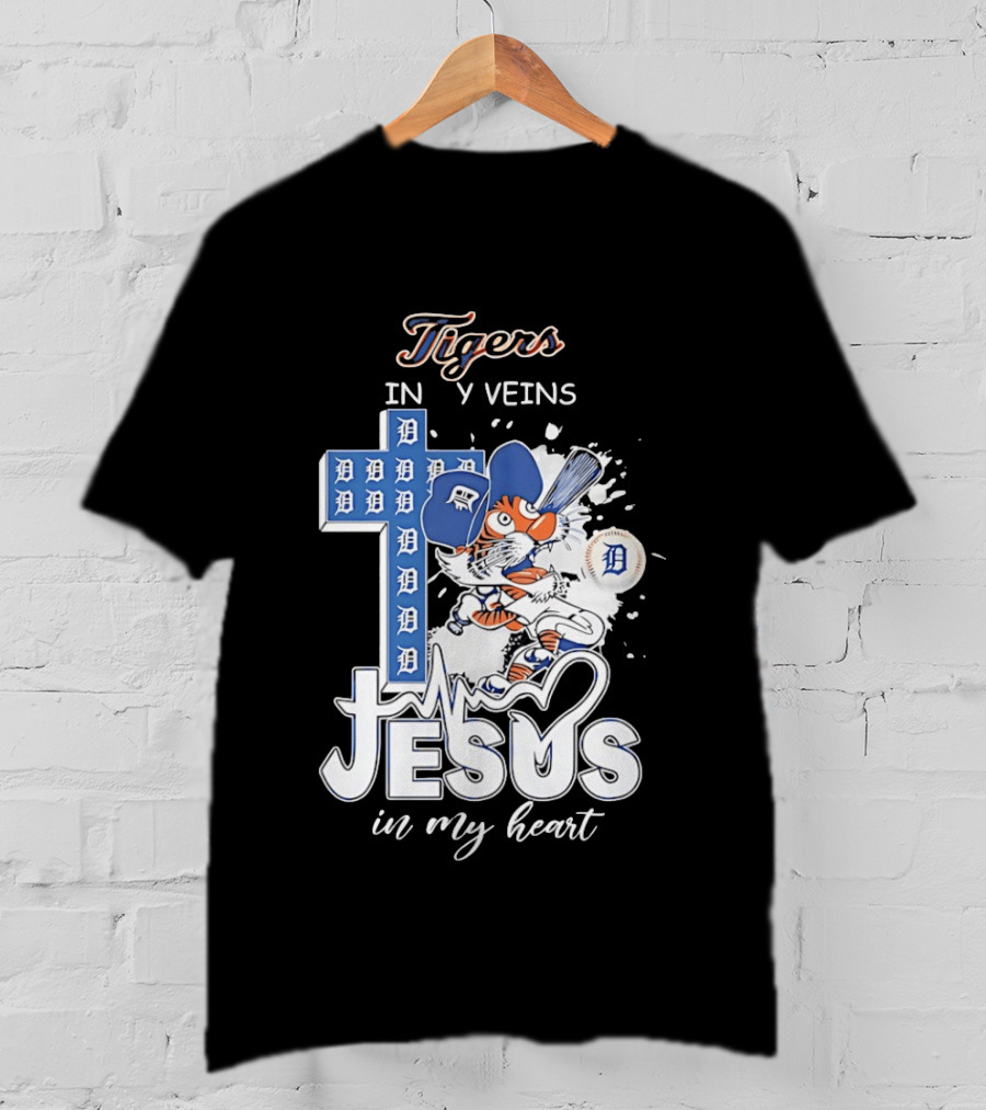 Detroit Tigers In My Veins Jesus In My Heart T-Shirt