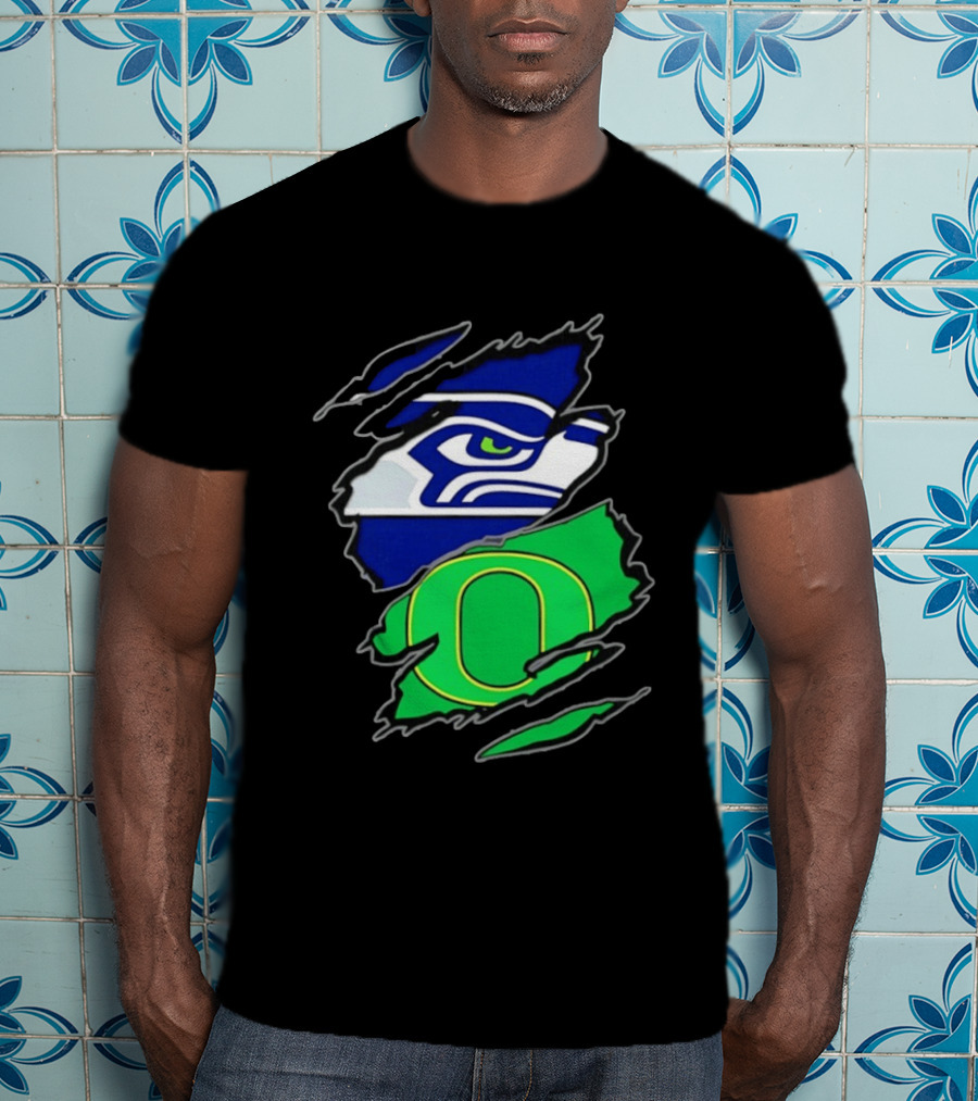 Seattle Seahawks Oregon Ducks Two Teams One Heart Scratch T-Shirt