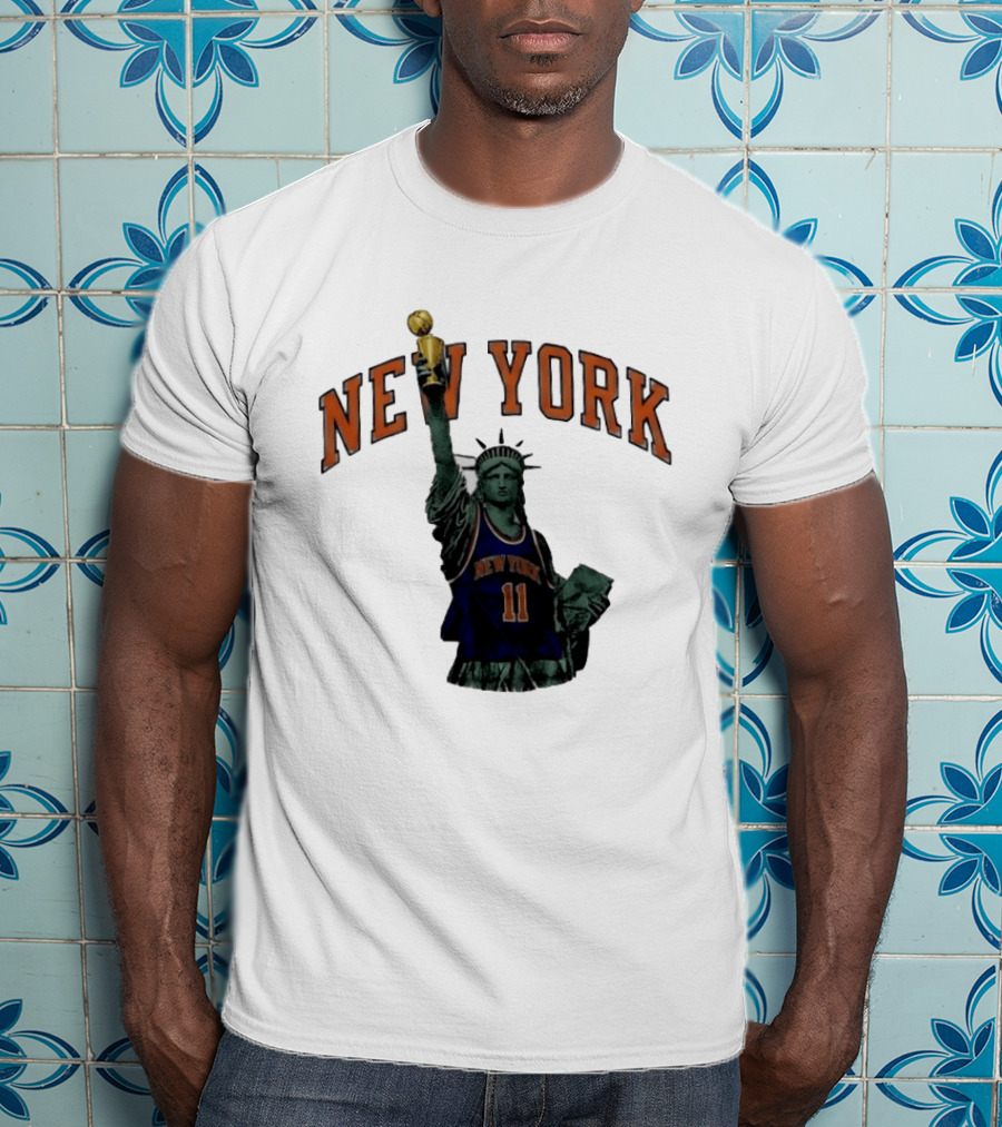 New York Knicks Jalen Brunson Statue Liberty Trophy Meme T-Shirt