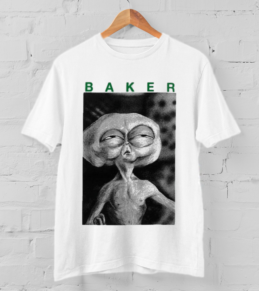 Note Baker Alien Block Busters Extraterrestrial T-Shirt