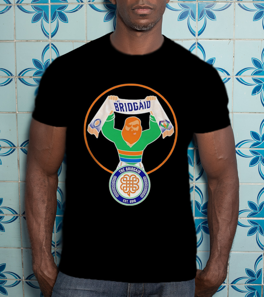 The Briogaid Guy Est 2016 Celtic FC Supporters Club Scarf T-Shirt