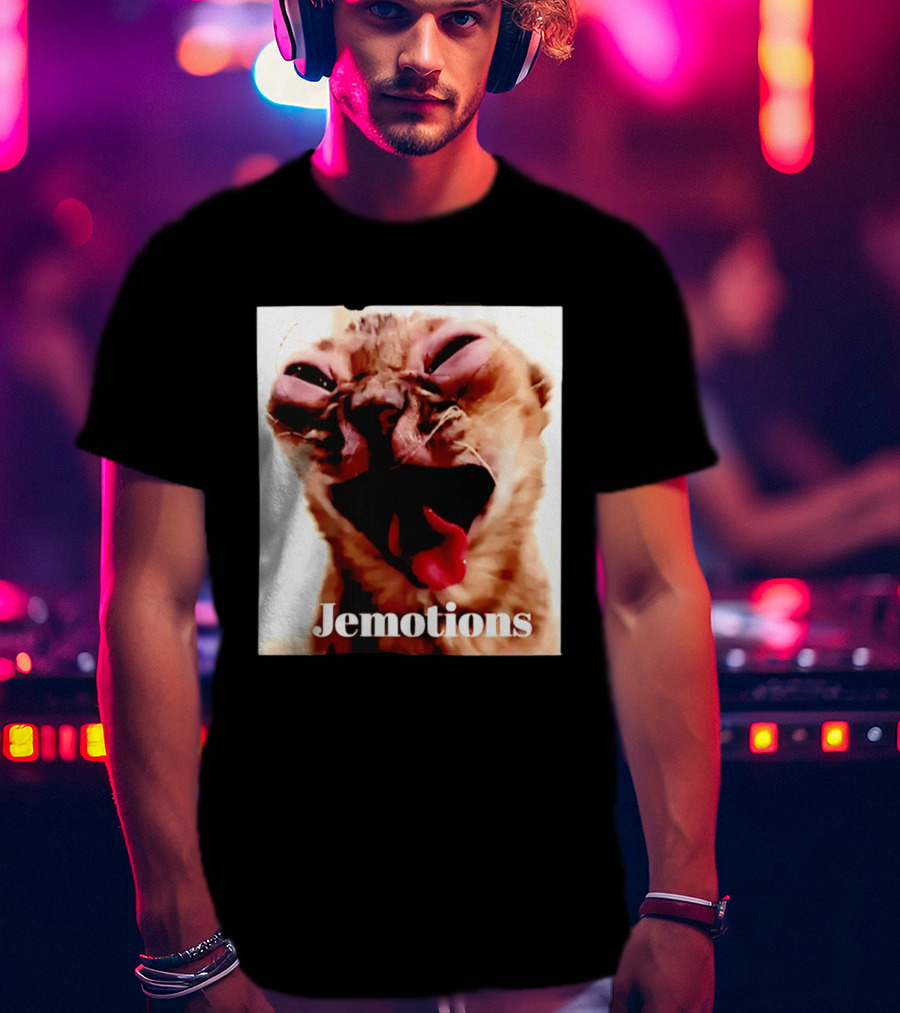 Jemotions Cat Funny Kitten Face Hilarious Expression T-Shirt