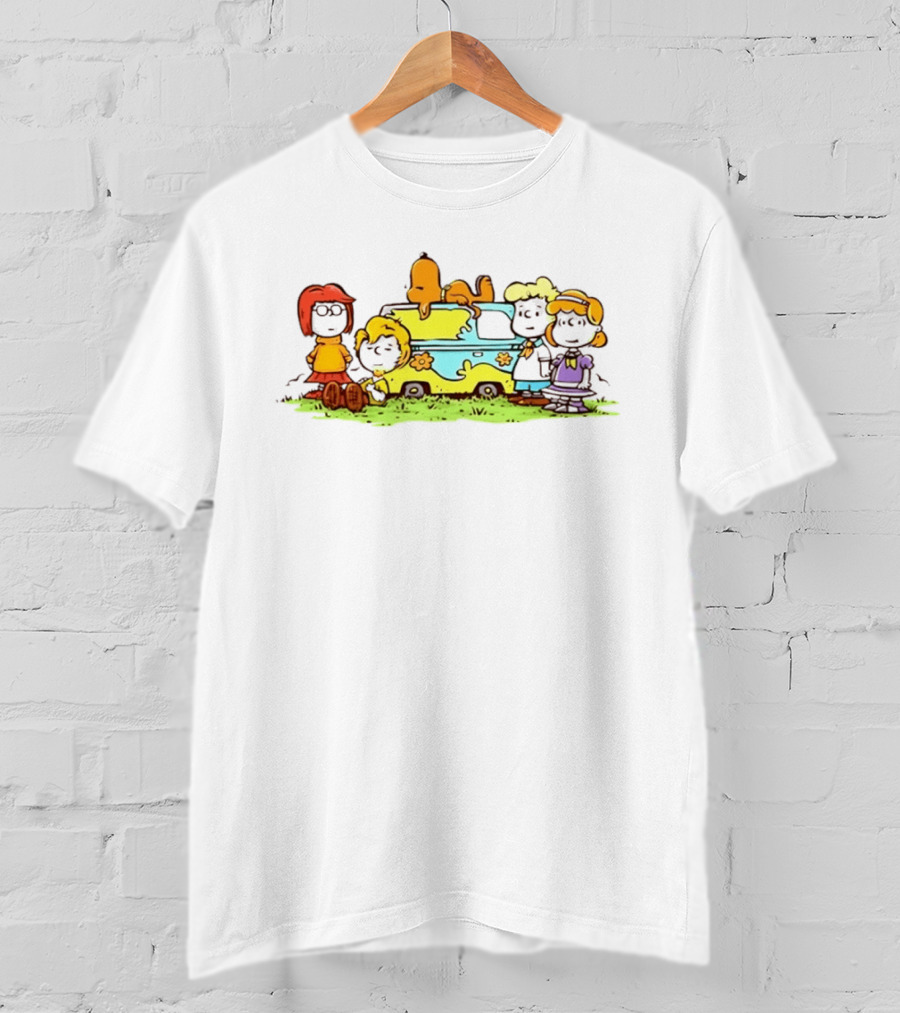 Scooby Doo Snoopy Crossover With Mystery Machine And Peanuts Characters T-Shirt