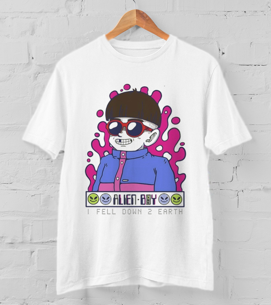 Alien Boy I Fell Down 2 Earth Cool Kid Retro Pink Smiley Vibes T-Shirt