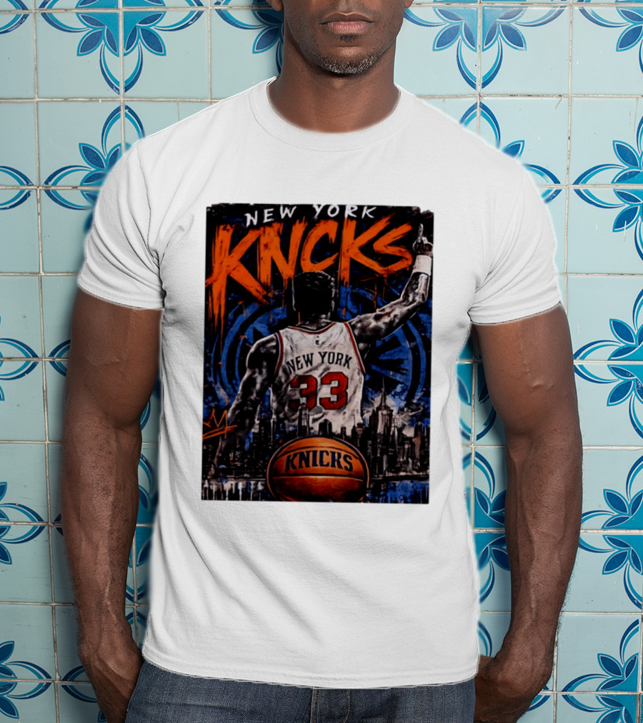New York Knicks Ewing 33 City Skyline Basketball T-Shirt